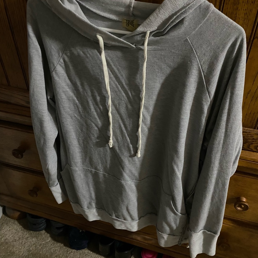 Casual Gray Hoodie with Drawstrings